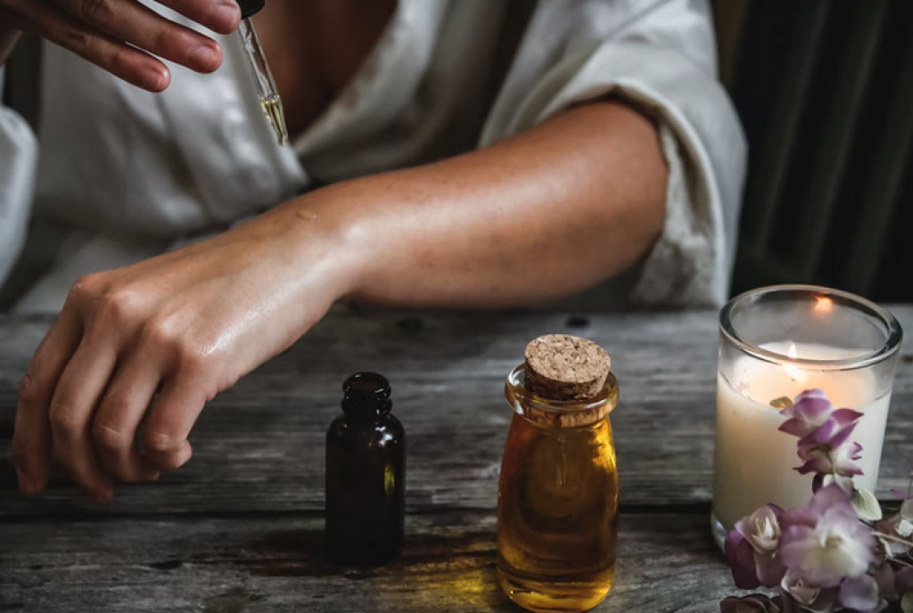 Best Online Essential Oils Stores In Illinois