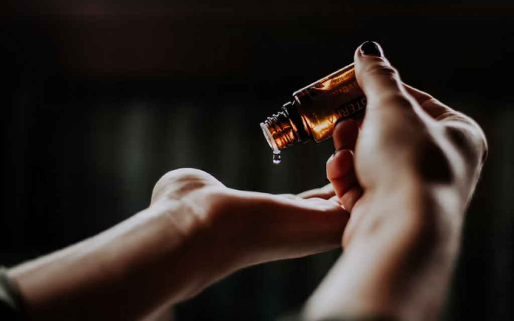 Best Online Essential Oils Stores In Michigan