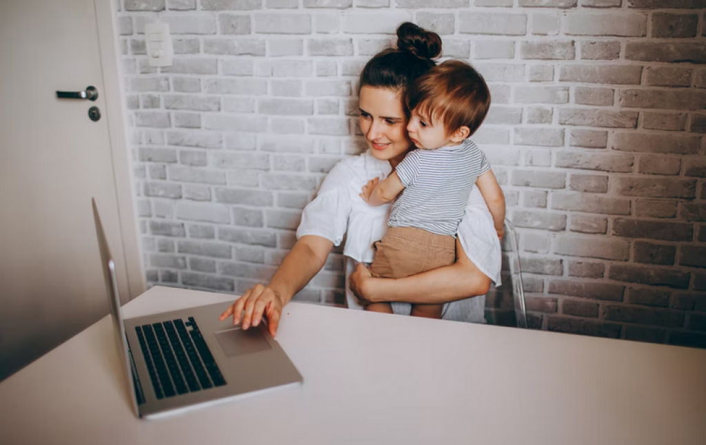 Best Work From Home Options in Illinois