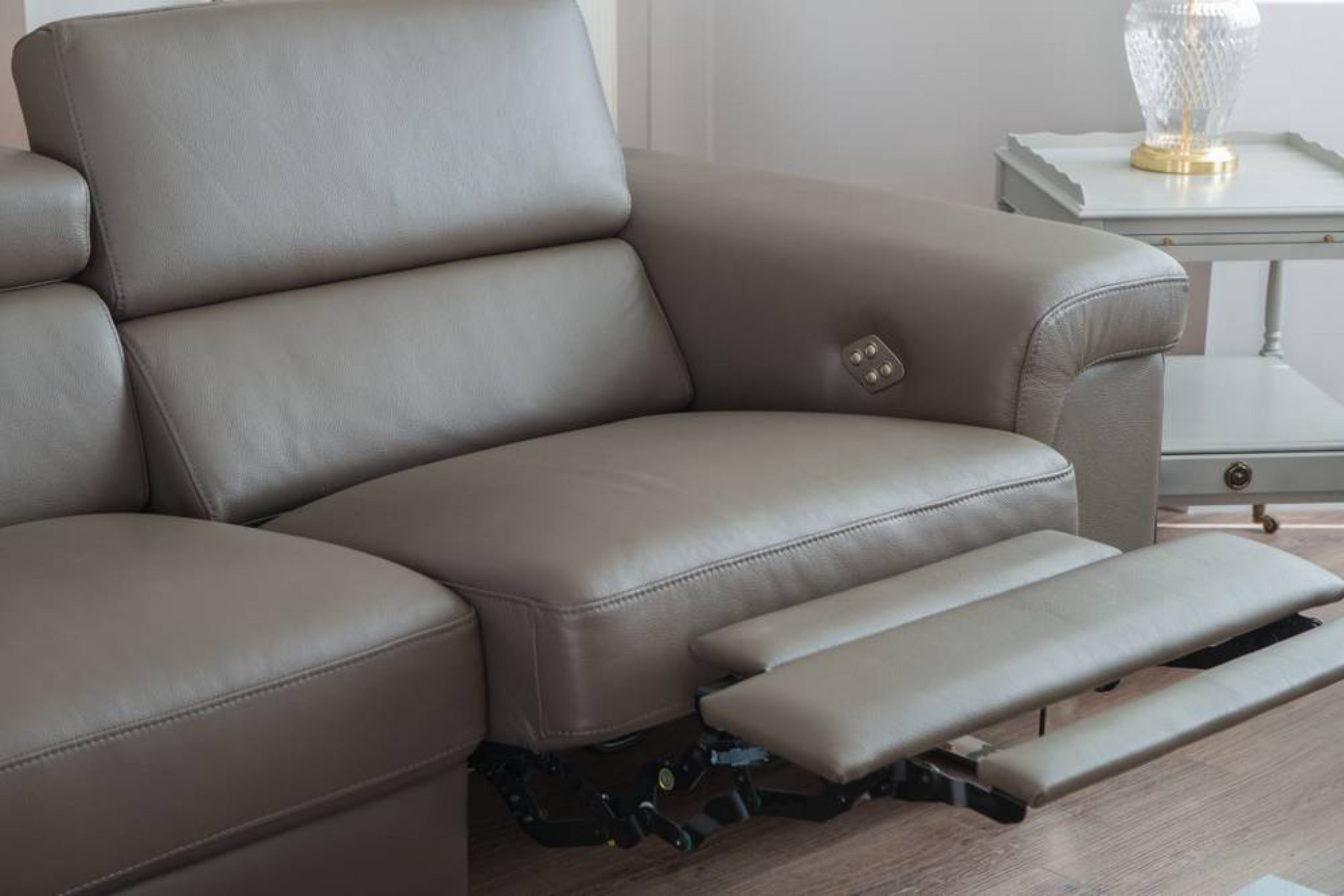 comfortable sofas for seniors        <h3 class=