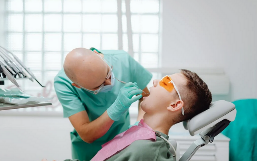 Best Teeth Whitening Clinics in Georgia