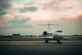 6 Best Private Jet Packages in Michigan